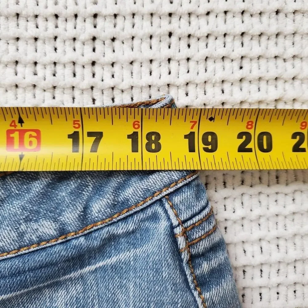 Insane lowrise y2k denim mini shorts